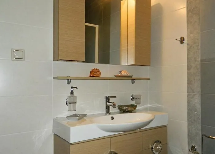 Nefeli Duplex Karavomylos